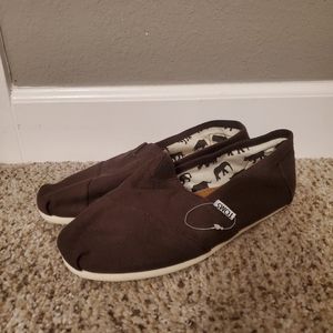 NWOT TOMS BROWN CANVAS CLASSIC ALPERGATA SLIP ON US8.5W